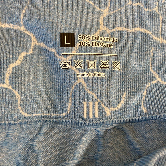 Yoga Trendy Allover Print Wideband Waist Sports Short Sz Large Athleisure Biker‎ - Picture 8 of 13